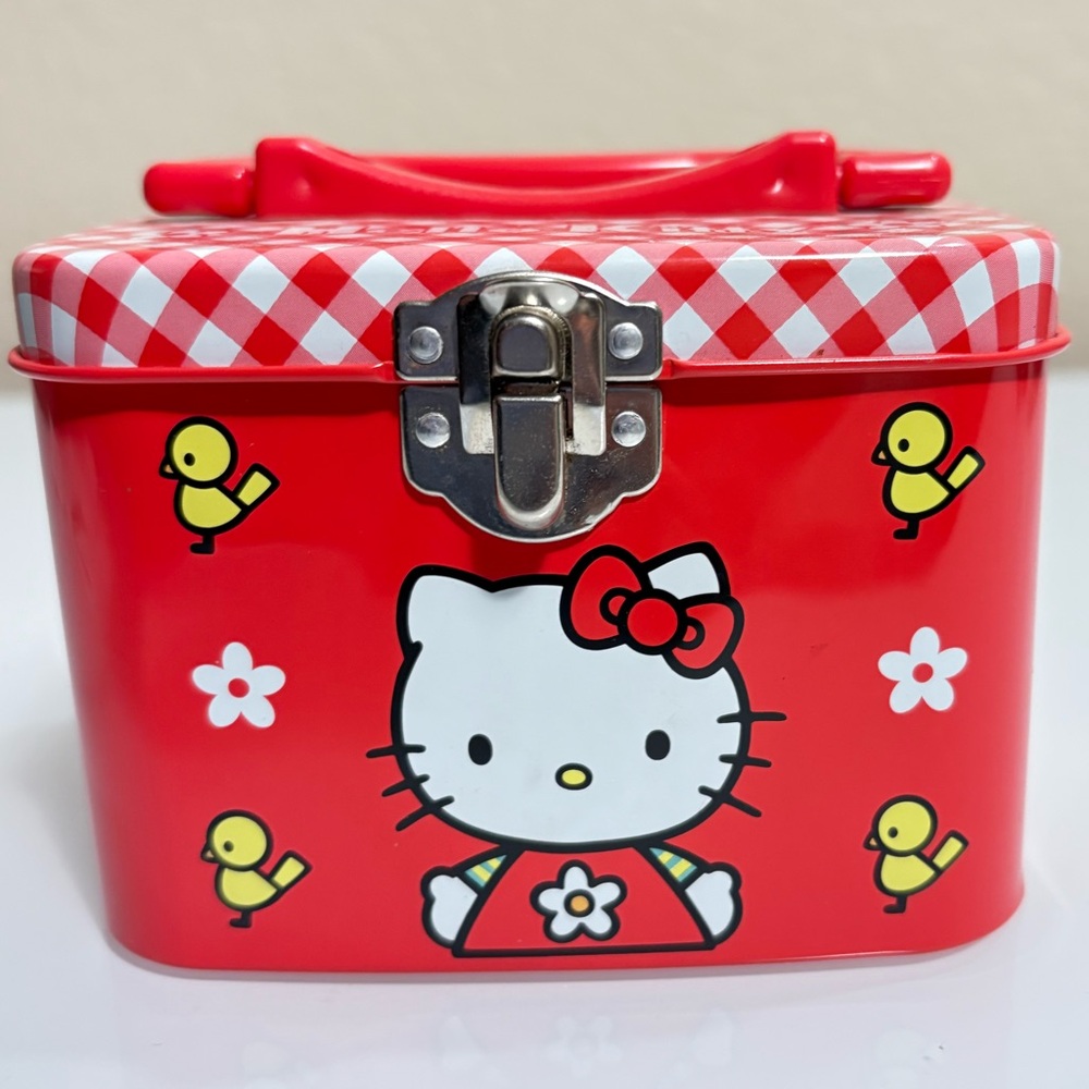Vintage Sanrio 1998 RARE Hello Kitty Red Checkered Tin Box
